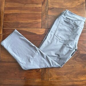 Men’s Lululemon ABC pant classic, warpstreme, 34” waist, asphalt grey color